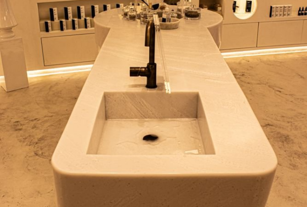 How White Corian Creates A Sleek And Modern Look