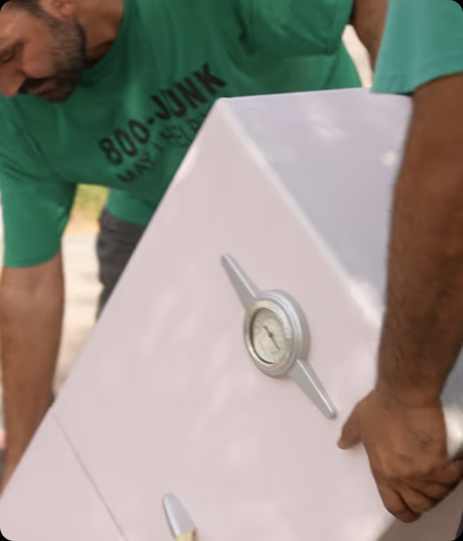 Tips For Sorting, Organizing, And Staging Items Before Free Junk Collection